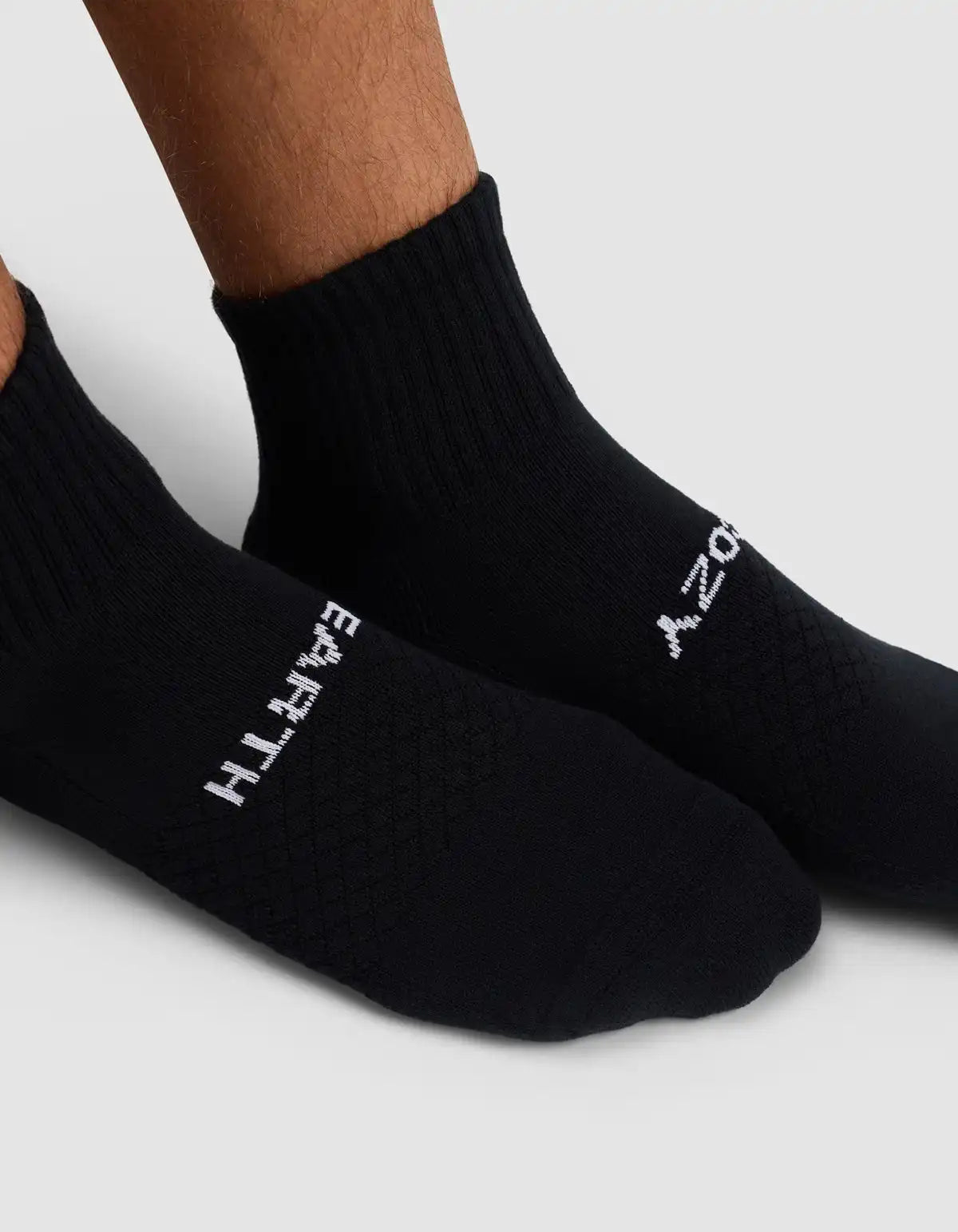 Men's Essential Quarter Sock 2-Pack