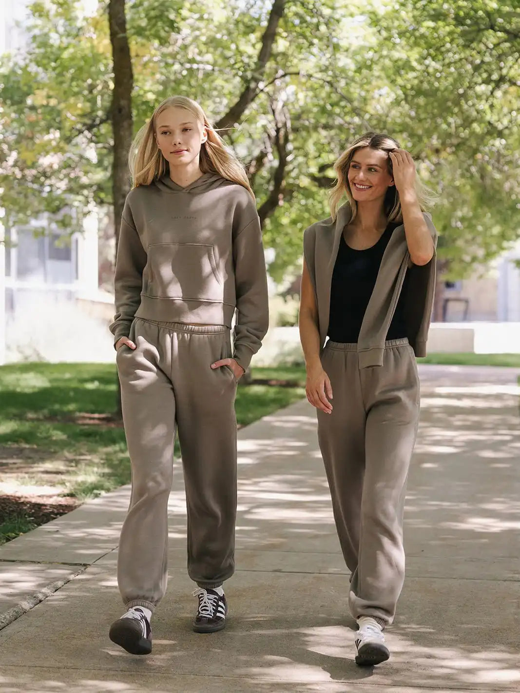 Women's CityScape 1.0 Cropped Hoodie