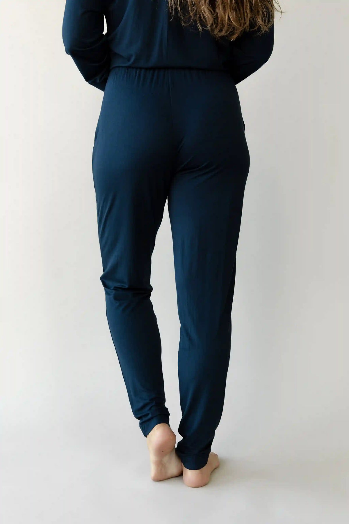 Women's Bamboo Stretch-Knit Tapered Pant - Last Chance
