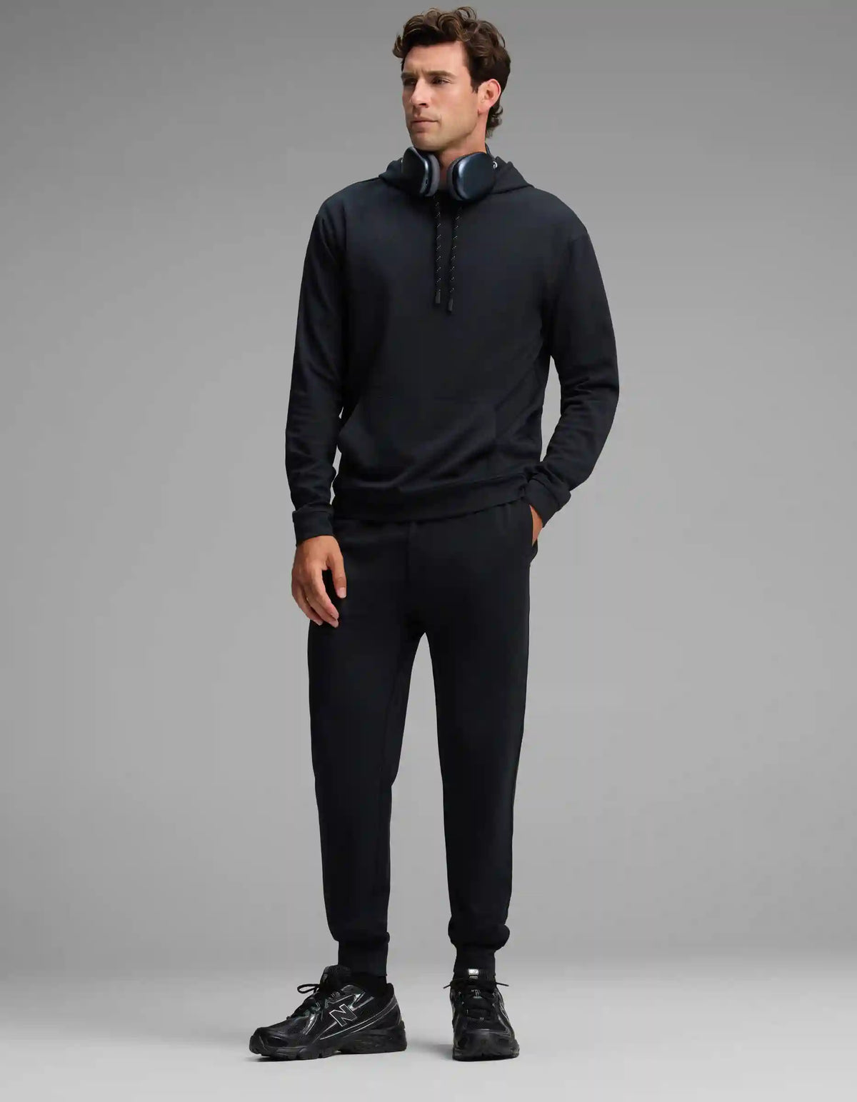 Men's Versa Hoodie & Jogger Set