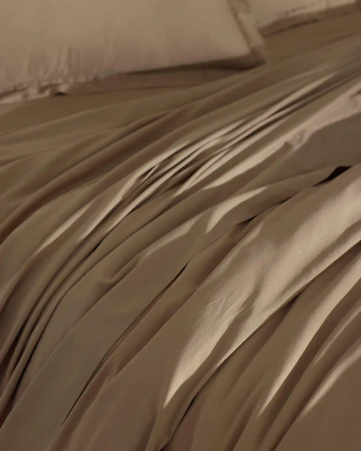 Soft-Wash Cotton Bedding Deluxe Bundle - Down Alternative